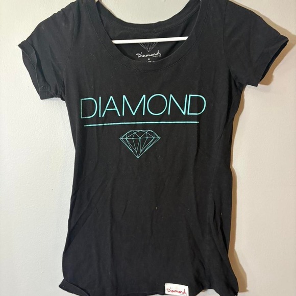 Tops - Diamond Supply baby tee